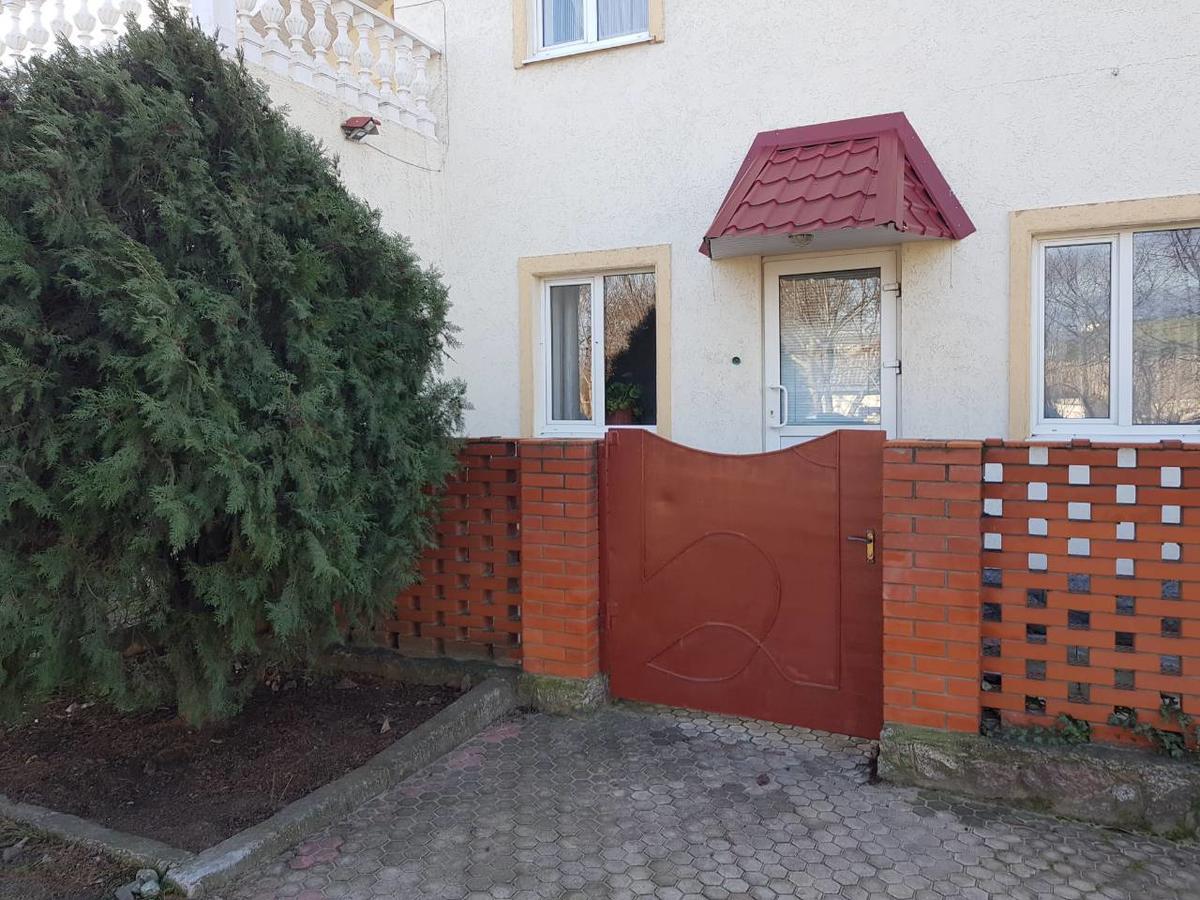 Отель "Natali" Mykolaiv Exterior foto